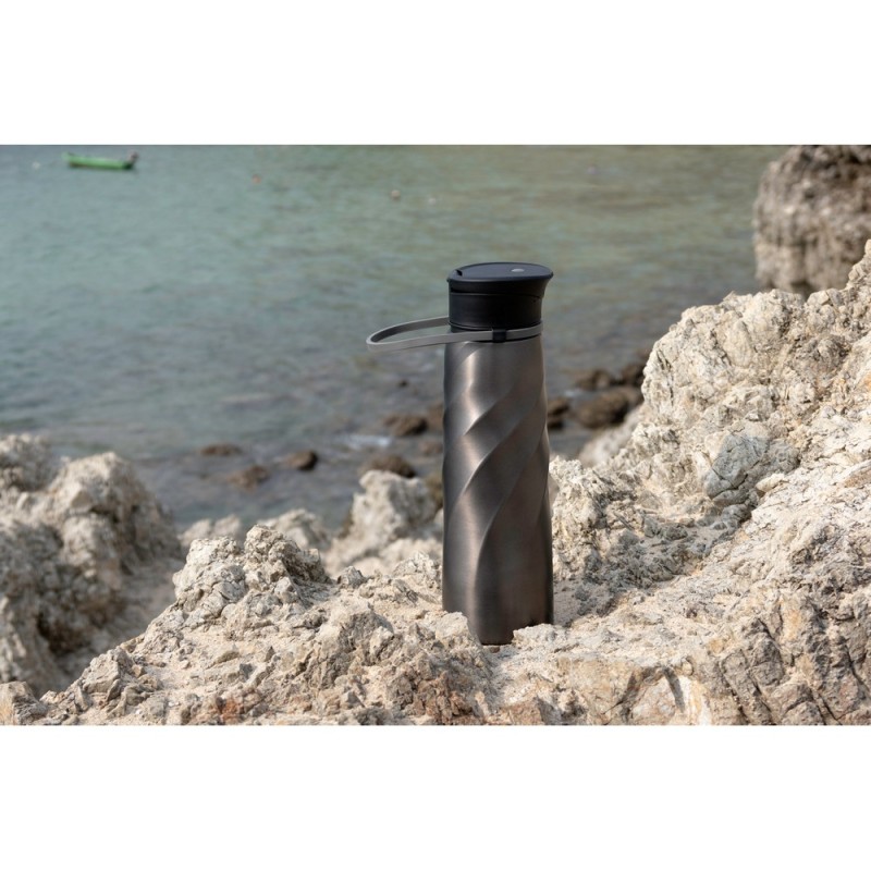 Посуда для напитков. Спортивная бутылка 1000 мл BrandCharger Vortex Athletica