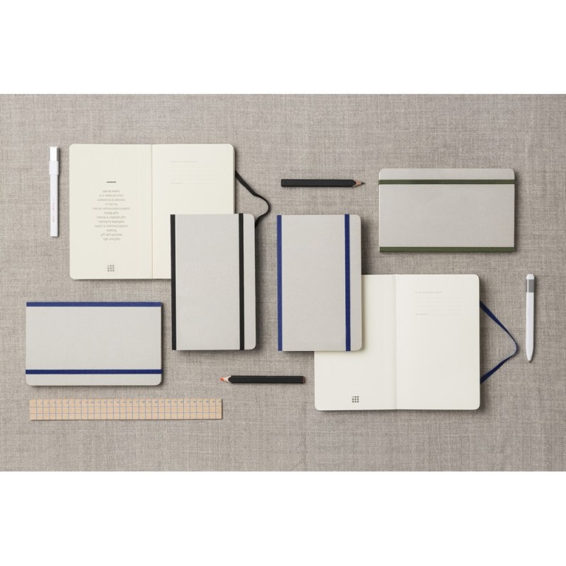 Блокнот MOLESKINE примерно формата A5