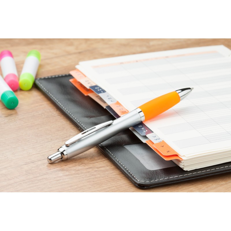 Шариковая ручка