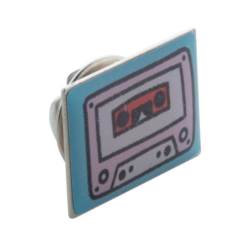 Металлический значок