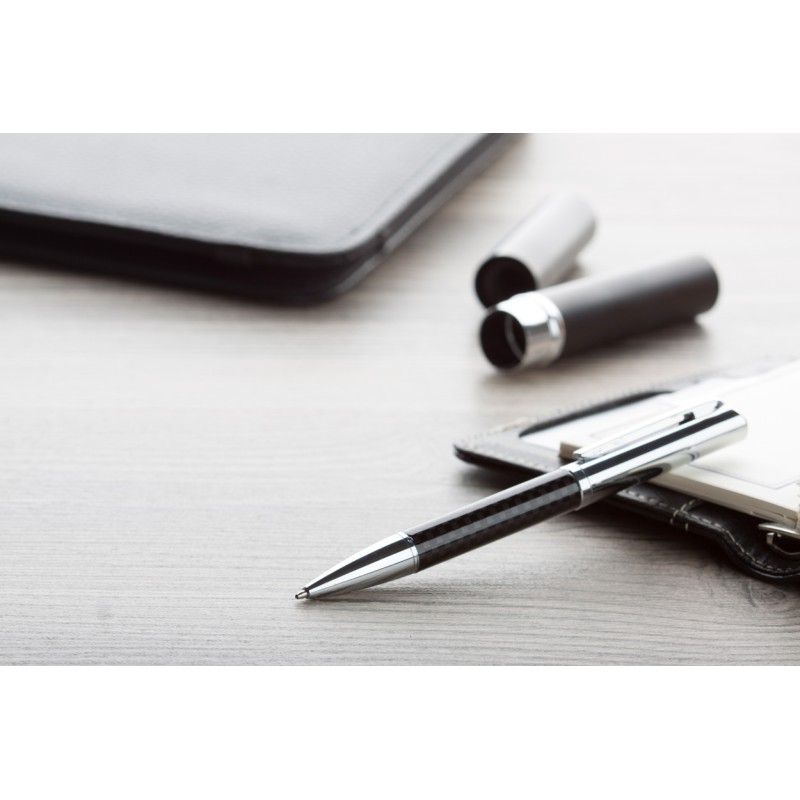 Шариковая ручка