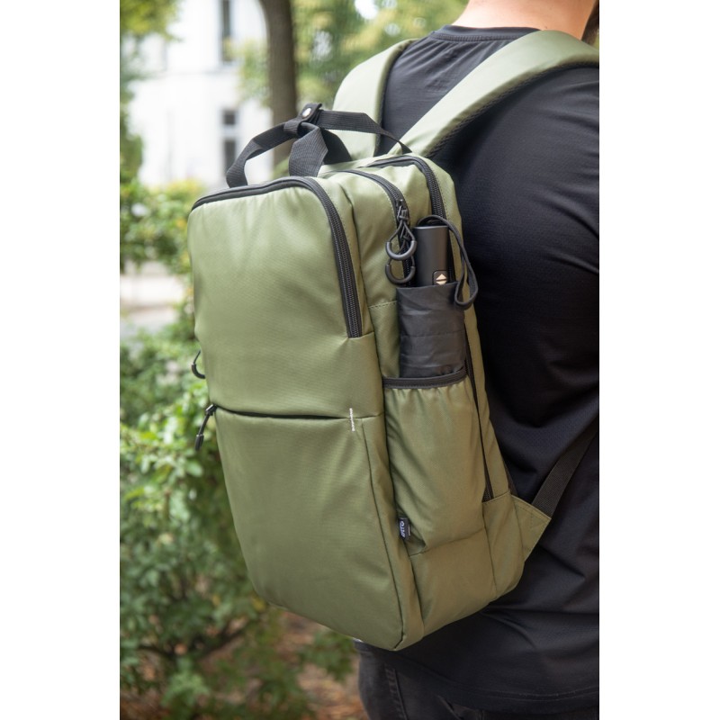 Рюкзак из переработанного пластика (rpet)