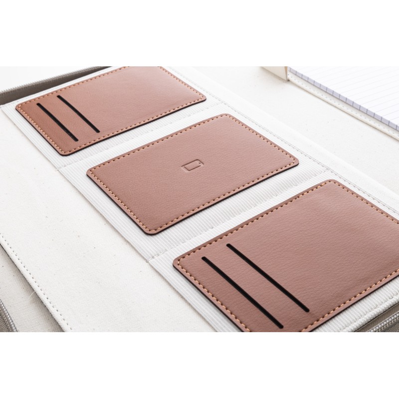 Папка для документов из переработанного холста