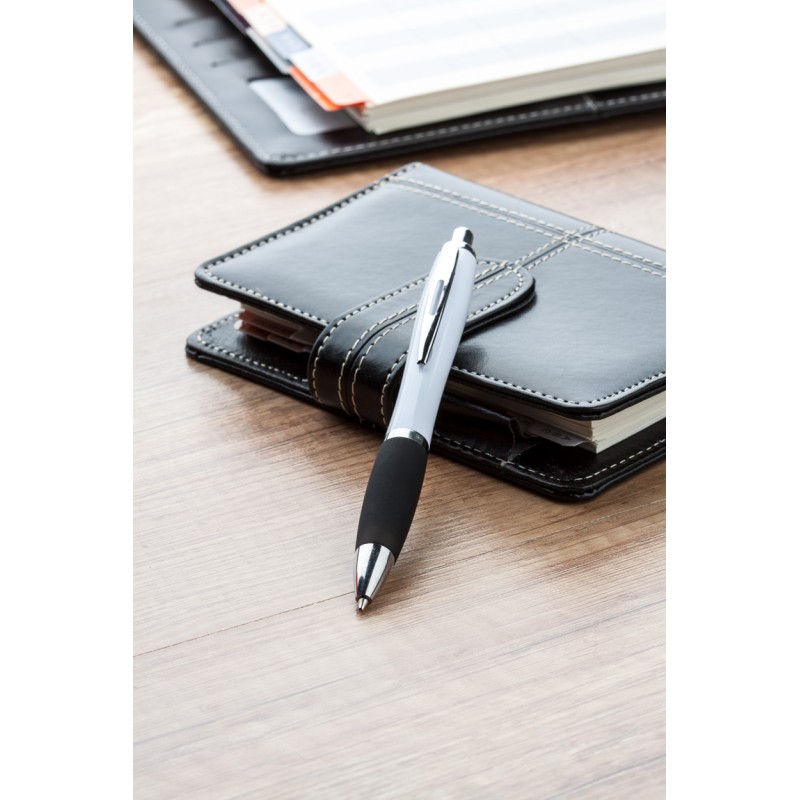 Шариковая ручка