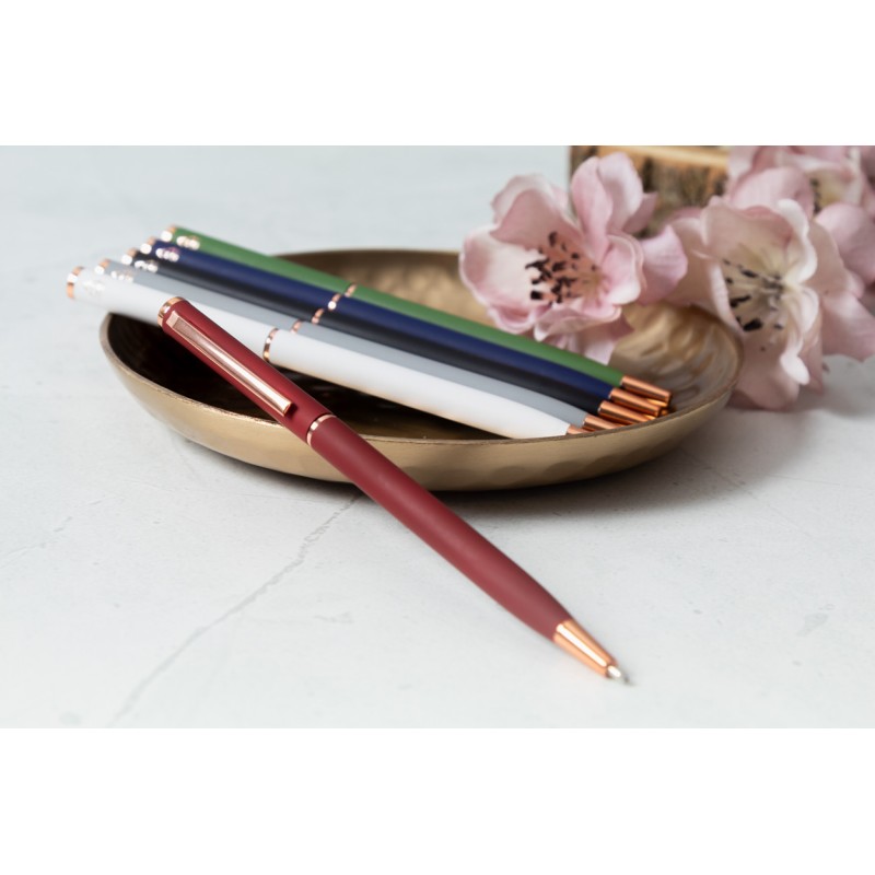 Шариковая ручка