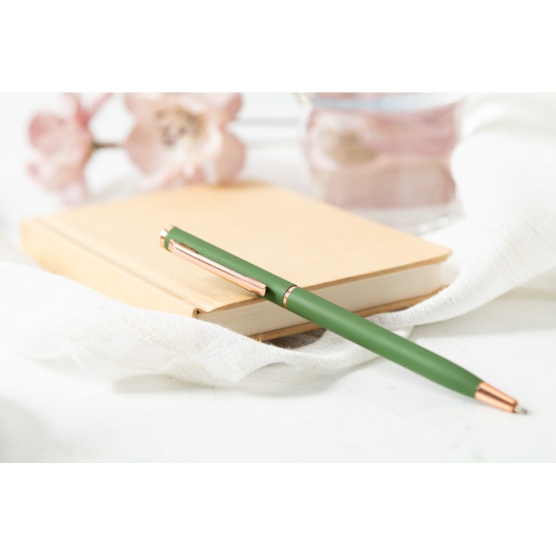 Шариковая ручка