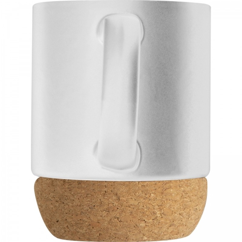 Керамическая кружка с