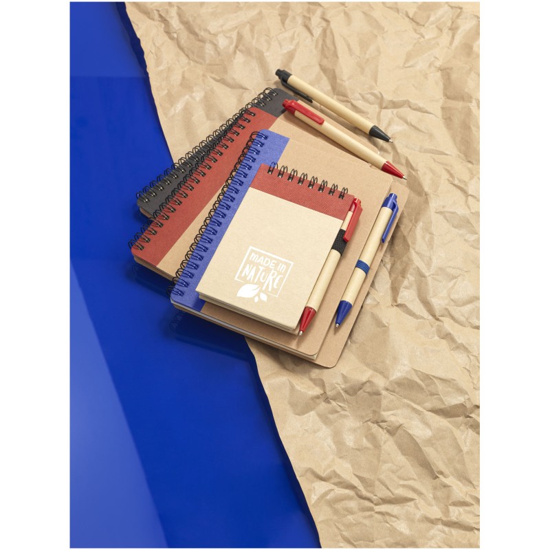 Блокнот zuse a7 из переработанных материалов с ручкой
