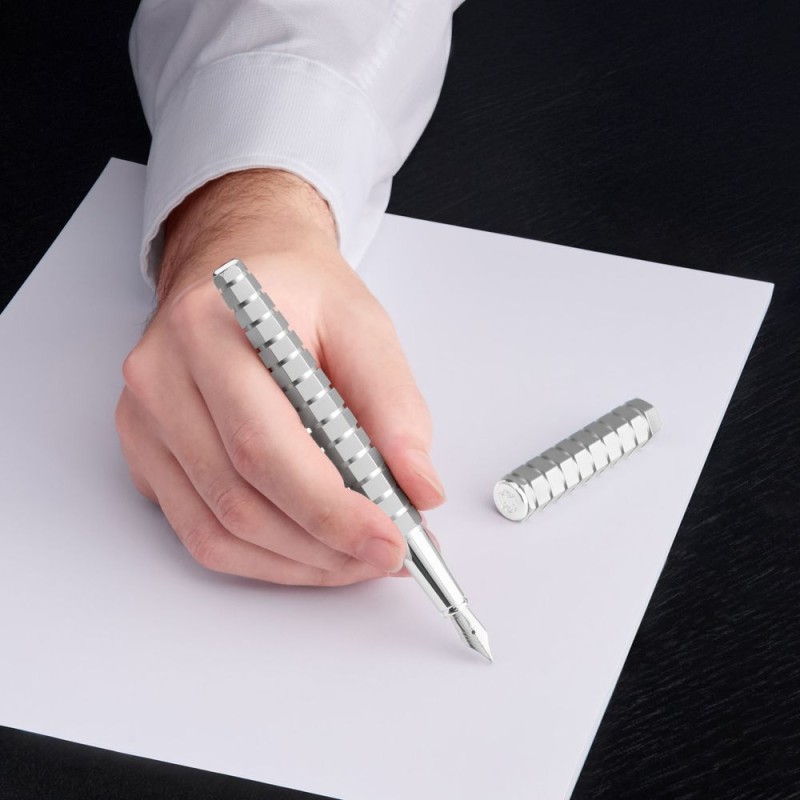 Ручка limited хромированная