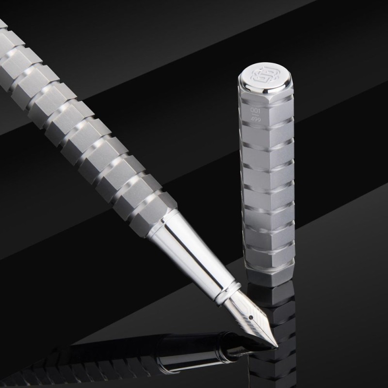 Ручка limited хромированная