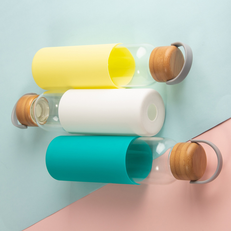 Стеклянная бутылка refresh 560 мл