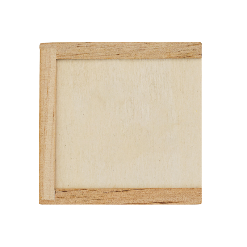 Игра в крестики-нолики, бежевый цвет