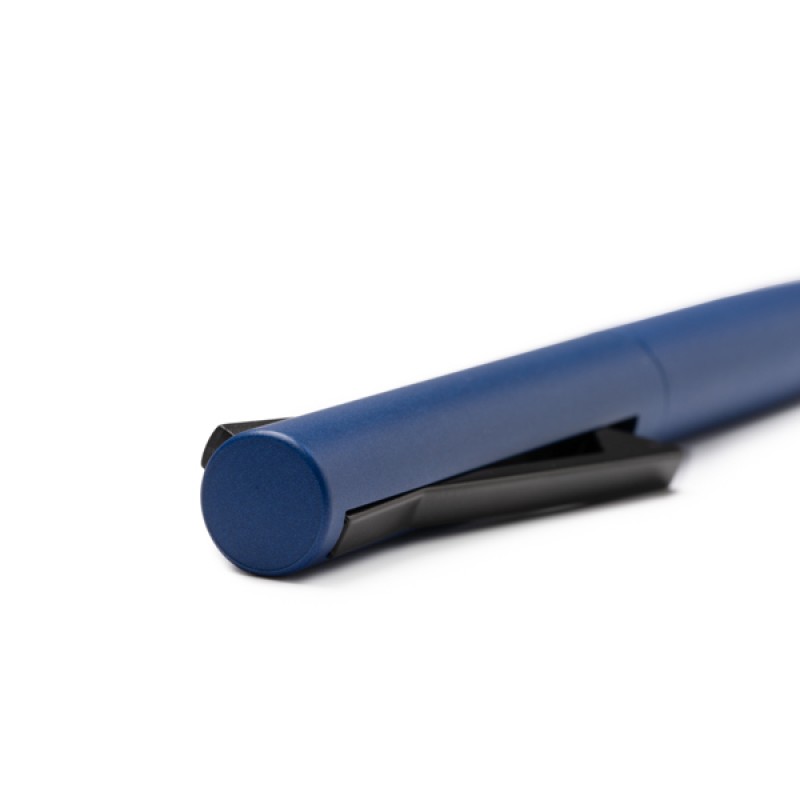 Шариковая ручка